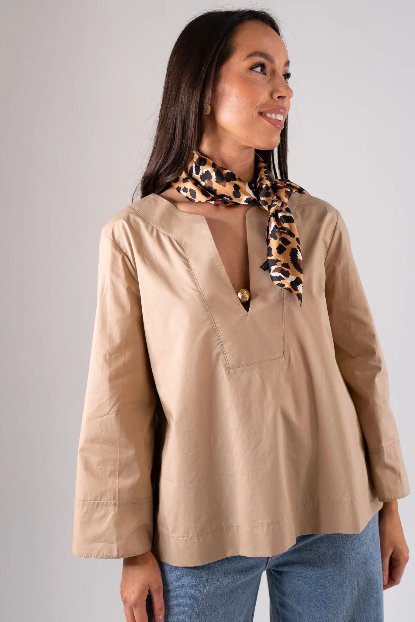 Alana Bead Detail Blouse In Neutral