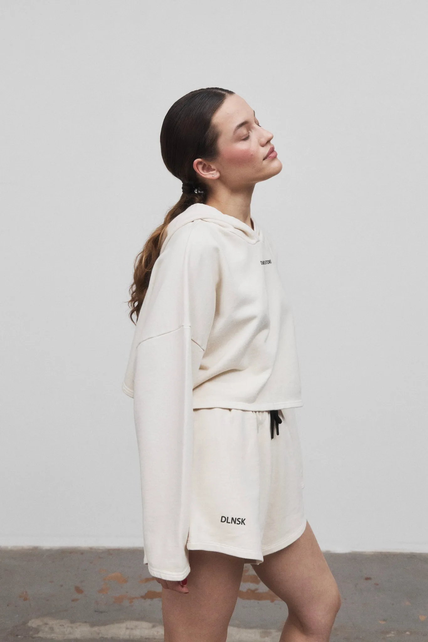 CROPPED HOODIE  in LIGHT BEIGE
