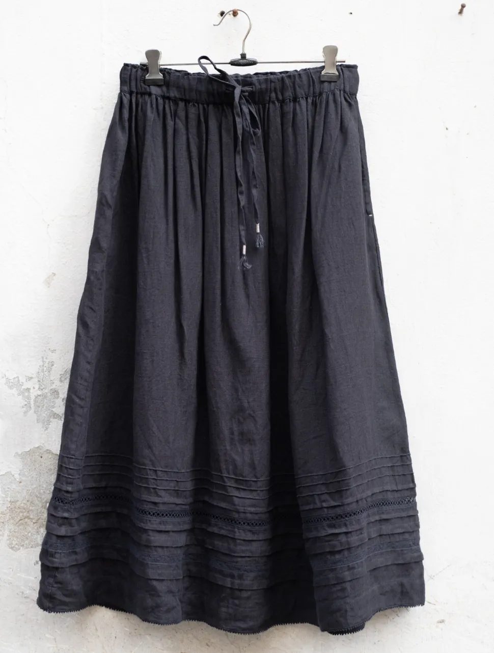 JIANA LINEN SKIRT - BLACK