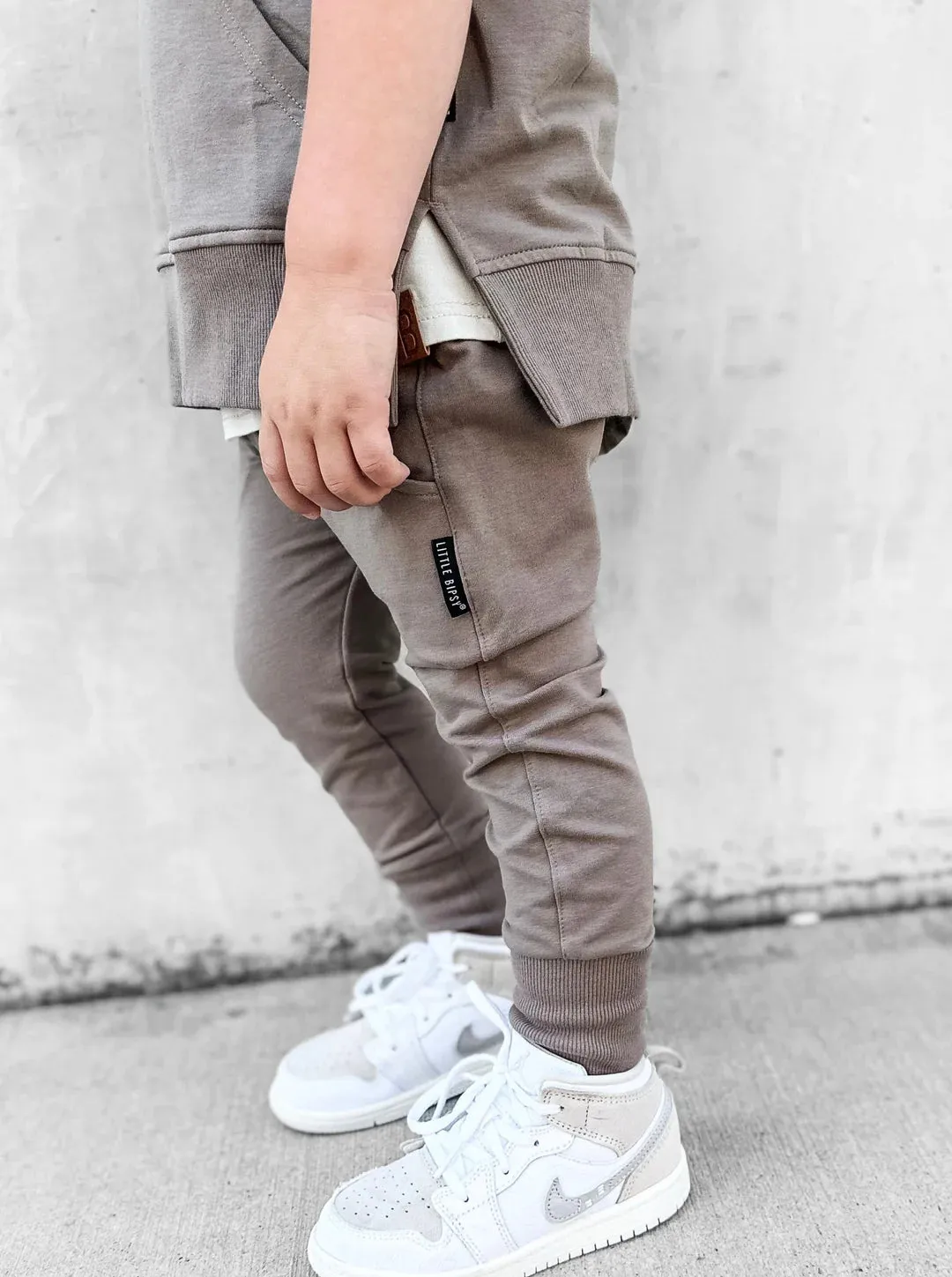 JOGGER - MUSHROOM