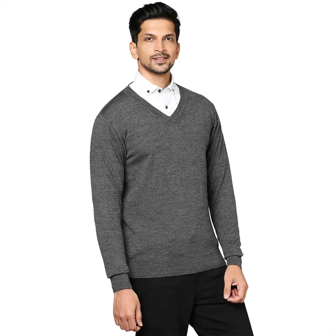 Men Grey Solid Merino Wool Full Sleeve V Neck Collar Sweaters