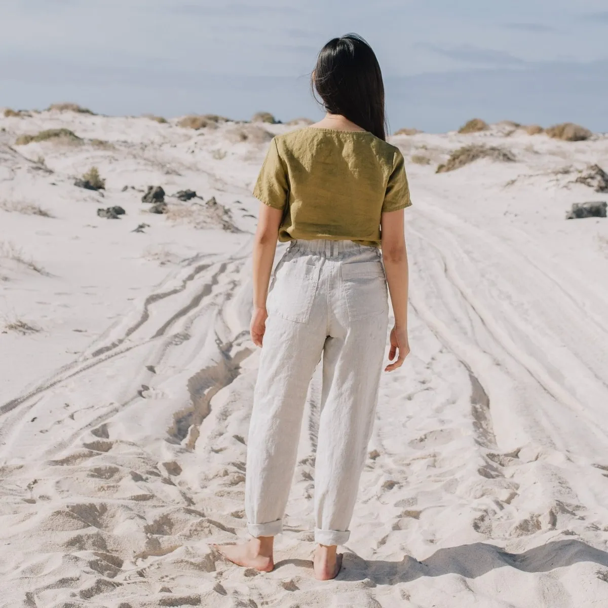 R: DOOLIN high-waisted linen pants (Size: M/L; Color: Oat Milk)