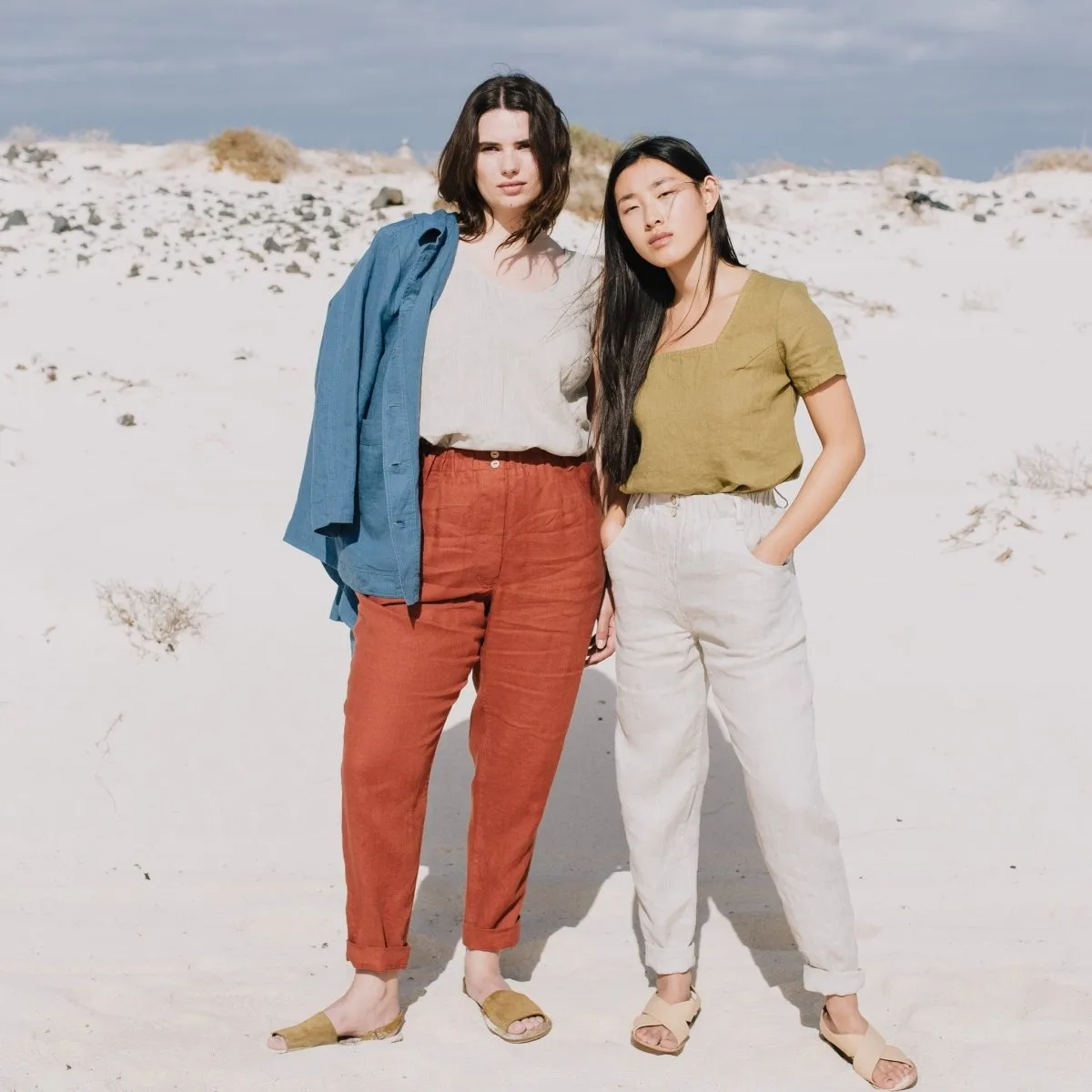 R: DOOLIN high-waisted linen pants (Size: M/L; Color: Oat Milk)